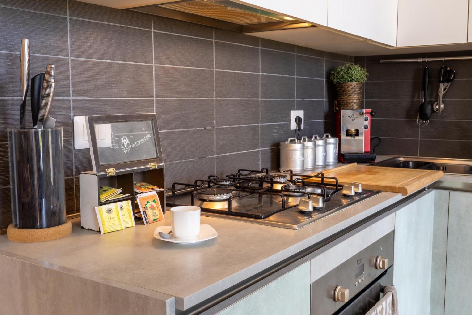 Belvedere Modern Apartment Con Parcheggio Gratuito Rom Eksteriør billede